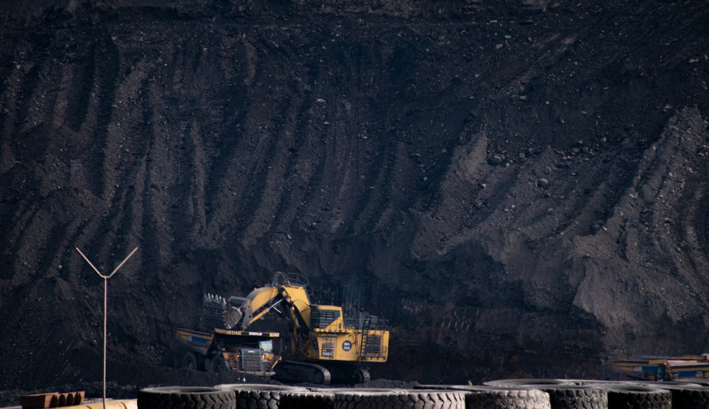 Coal mining equipment